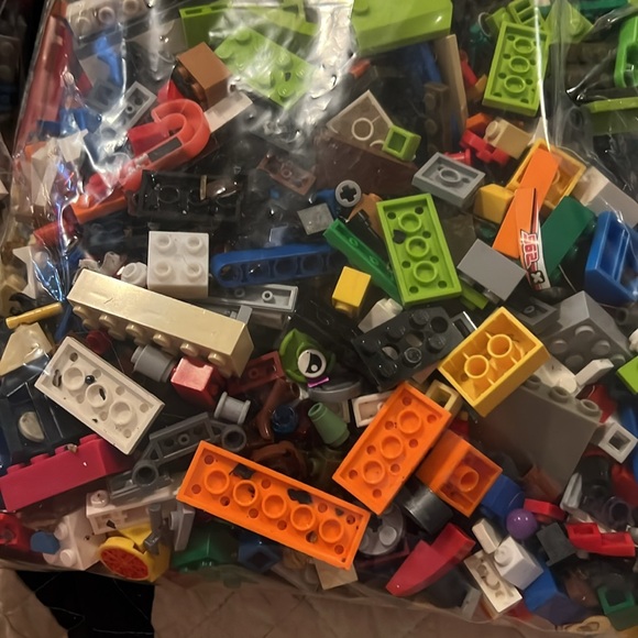 3 large bags vintage & newer Lego pieces space pirates - Picture 8 of 15